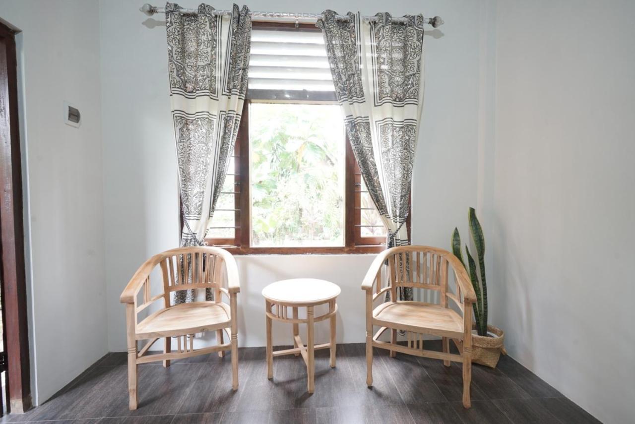 Bata Merah Homestay Banyuwangi  Exterior photo